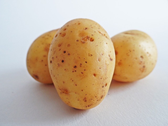 An Easy and Affordable Way to Test Your Garden Soil's pH Level Using Potatoes